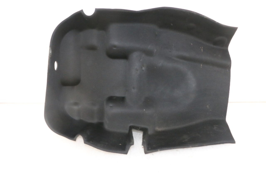 photo de HELMFACH TEPPICH PEUGEOT SATELIS 125 (2013 - 2018) - Details der Befestigungspunkte