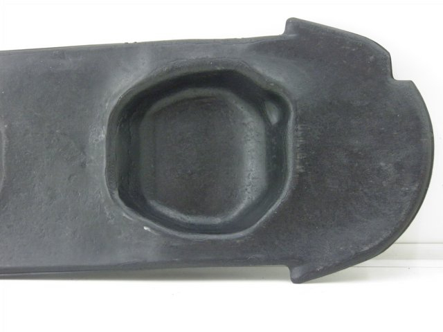 photo de HELMFACH TEPPICH SYM GTS EVO 125 (2009 - 2013) - Detailansicht des Bauteils