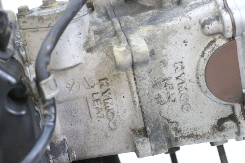 photo de MOTOR ADIVA AD3 300 (2014 - 2020) - Details der Befestigungspunkte