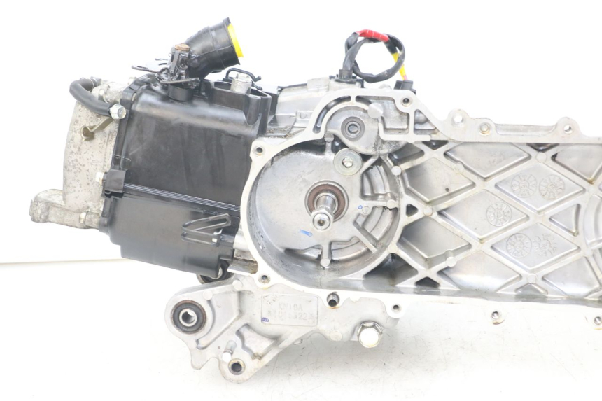 photo de MOTOR KYMCO AGILITY 4T 50 (2018 - 2022) - Hochauflösende Nahaufnahme