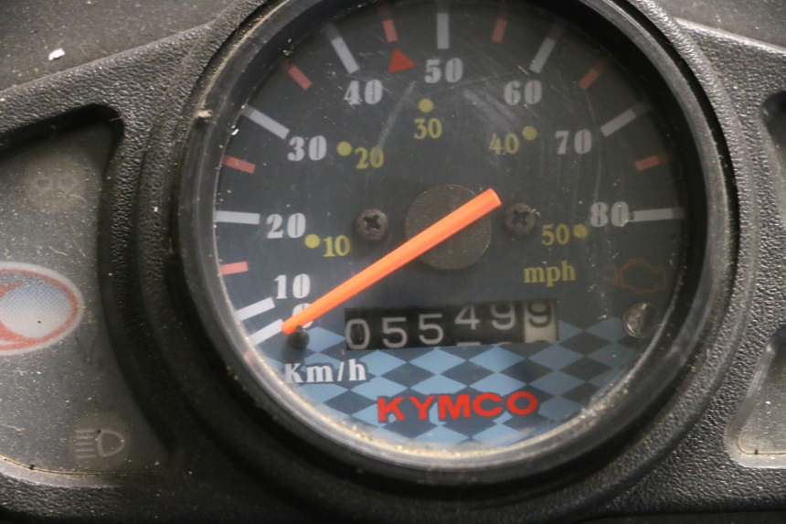 photo de MOTOR KYMCO AGILITY 4T 50 (2018 - 2022) - Detaillierte Sichtprüfung