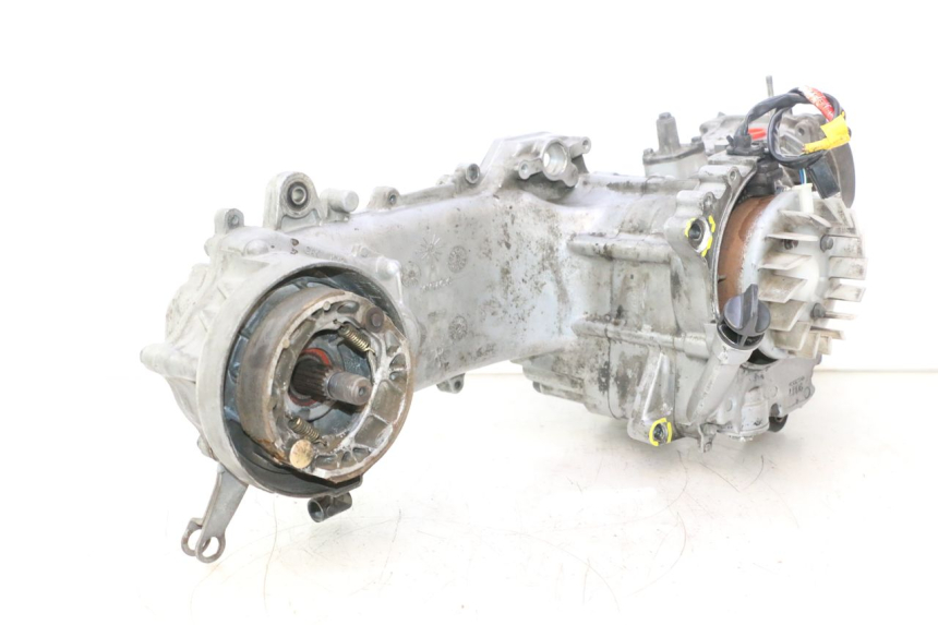 photo de MOTOR KYMCO AGILITY 4T 50 (2018 - 2022) - Detaillierte Sichtprüfung