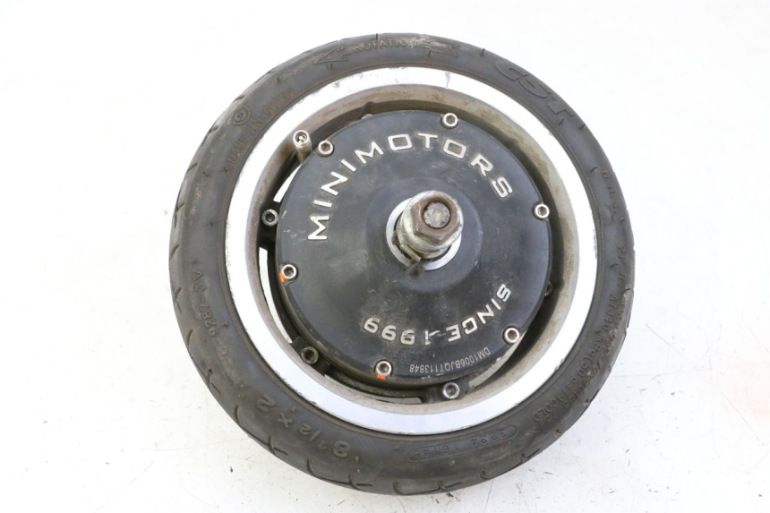 photo de MOTOR DUALTRON AMINIA 1 - Details der Befestigungspunkte