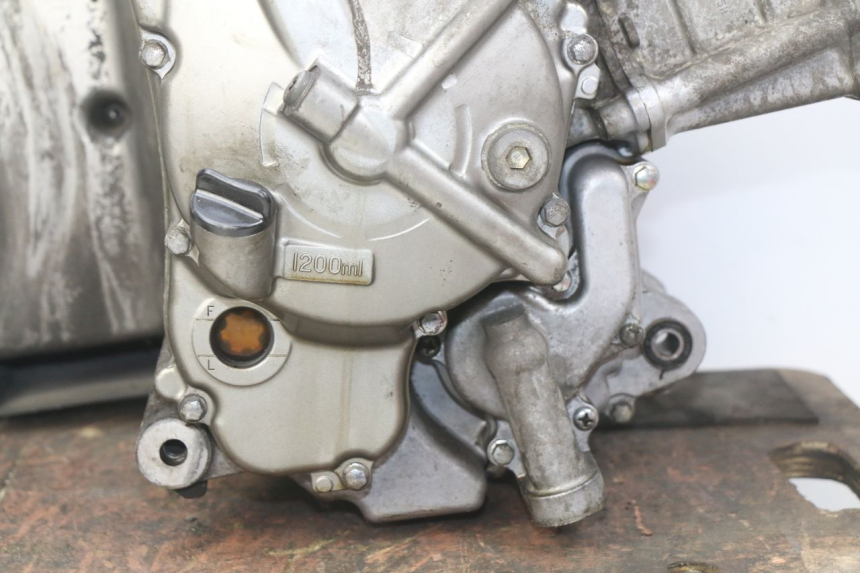 photo de MOTOR SUZUKI AN BURGMAN 400 (2006 - 2010) - Details der Befestigungspunkte