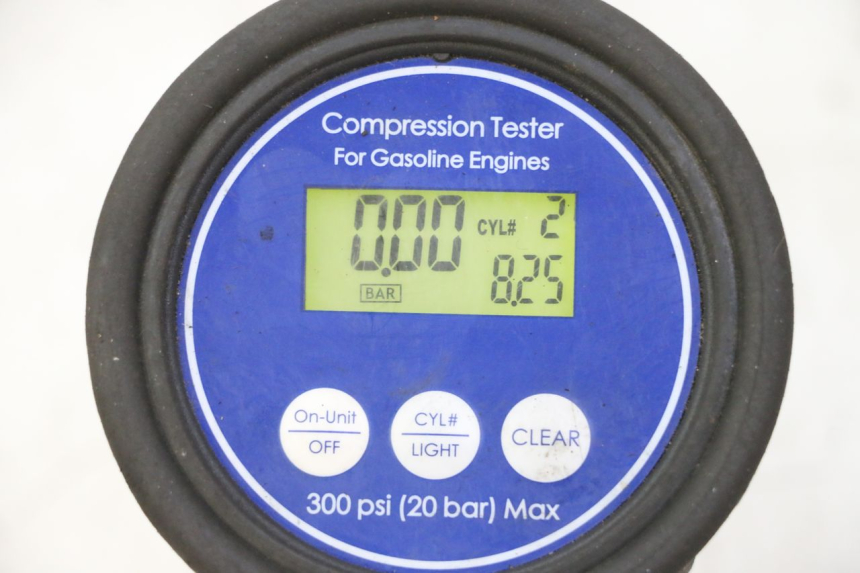 photo de MOTOR HYOSUNG GV AQUILA 125 (2000 - 2009) - Alternative Perspektive