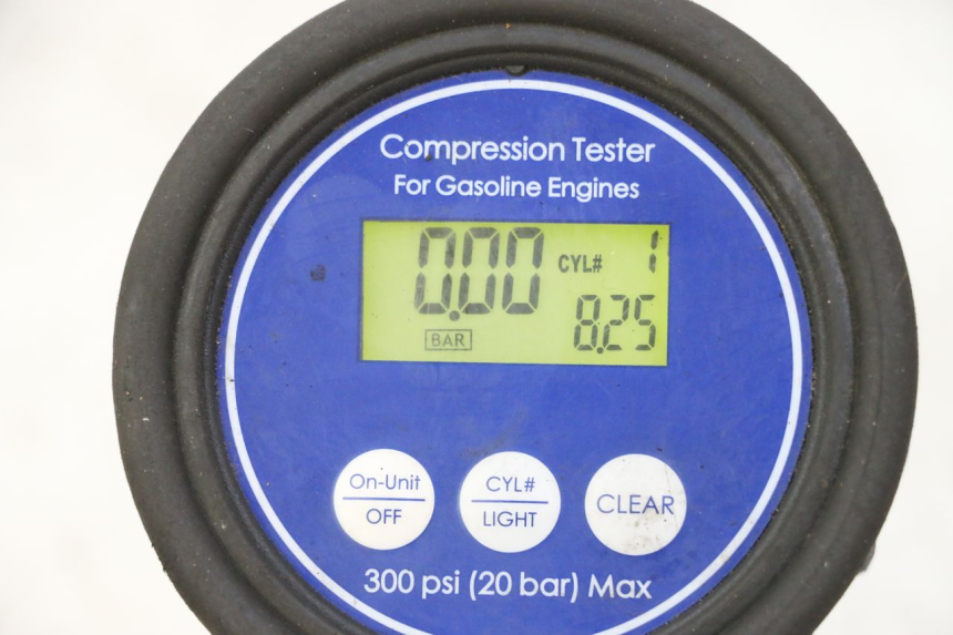 photo de MOTOR HYOSUNG GV AQUILA 125 (2000 - 2009) - Technische Nahaufnahme