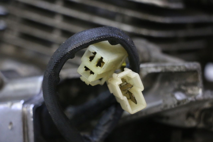 photo de MOTOR HYOSUNG GV AQUILA 125 (2000 - 2009) - Gesamtansicht des Produkts