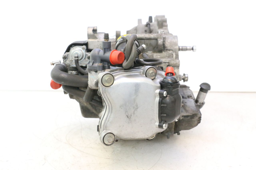 photo de MOTOR APRILIA ATLANTIC S 125 (2010 - 2013) - Oberflächenzustand und Material