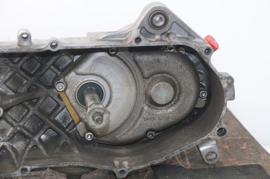 photo de MOTOR MBK BOOSTER SPIRIT NAKED 50 (2004 - 2017) - Hauptansicht