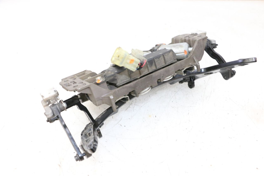 photo de MOTORHAUBE YAMAHA FJR ABS 1300 (2006 - 2012) - Alternative Perspektive