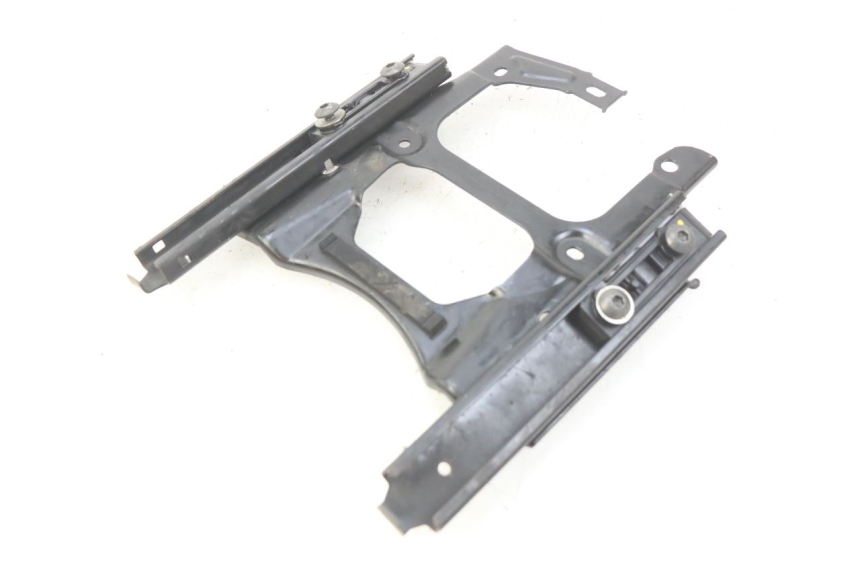 photo de MOTORHAUBE HONDA FORZA 125 (2015 - 2016) - Hauptansicht