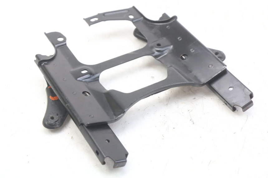 photo de MOTORHAUBE HONDA FORZA 125 (2015 - 2016) - Detailansicht des Bauteils