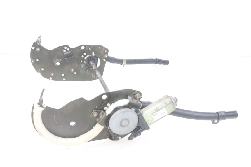 photo de MOTORBLASE SUZUKI GSX-F GSX  F 1100 (1988 - 1994) - Detailansicht des Bauteils