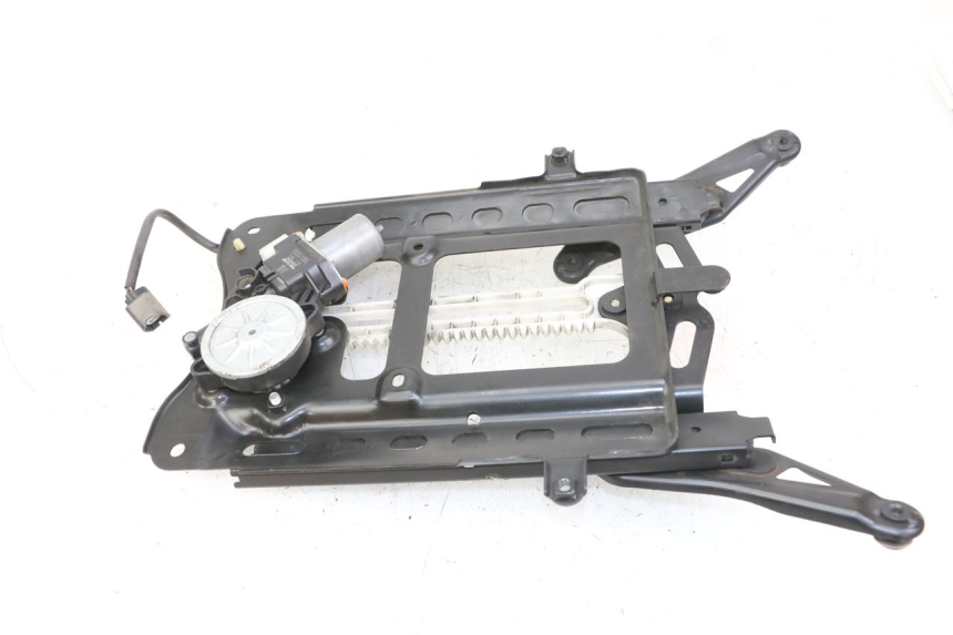 photo de WINDSCHILD MOTOR HONDA FORZA 125 (2021 - 2025) - Oberflächenzustand und Material