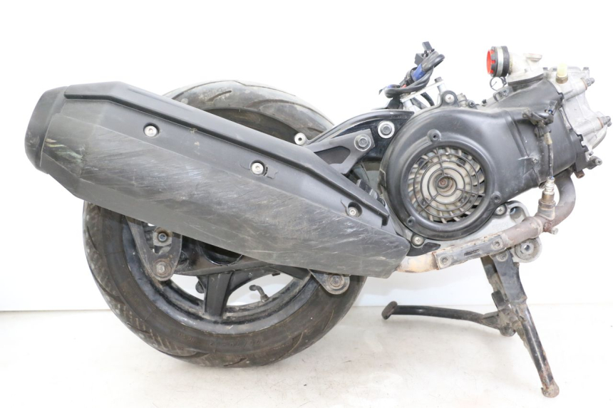 photo de MOTOR YAMAHA BW'S BWS 125 (2010 - 2013) - Oberflächenzustand und Material