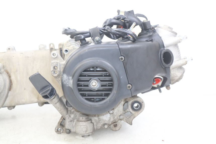 photo de MOTOR ORCAL CAVARO 4T 50 (2019 - 2023) - Oberflächenzustand und Material