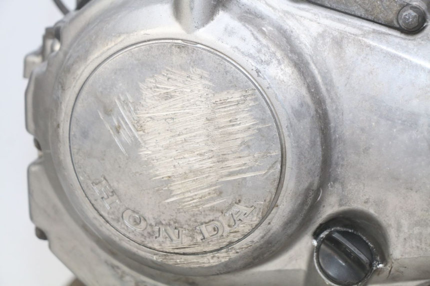 photo de MOTOR HONDA CB 500 (1997 - 2003) - Oberflächenzustand und Material