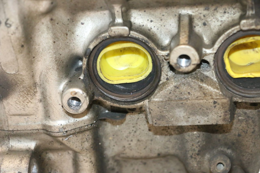 photo de MOTOR HONDA CB F HORNET 600 (2005 - 2006) - Kennzeichnungen und Originalreferenzen