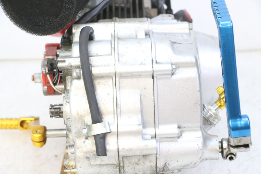 photo de MOTOR CCR DIRT BIKE 110 - Fokus auf die Struktur