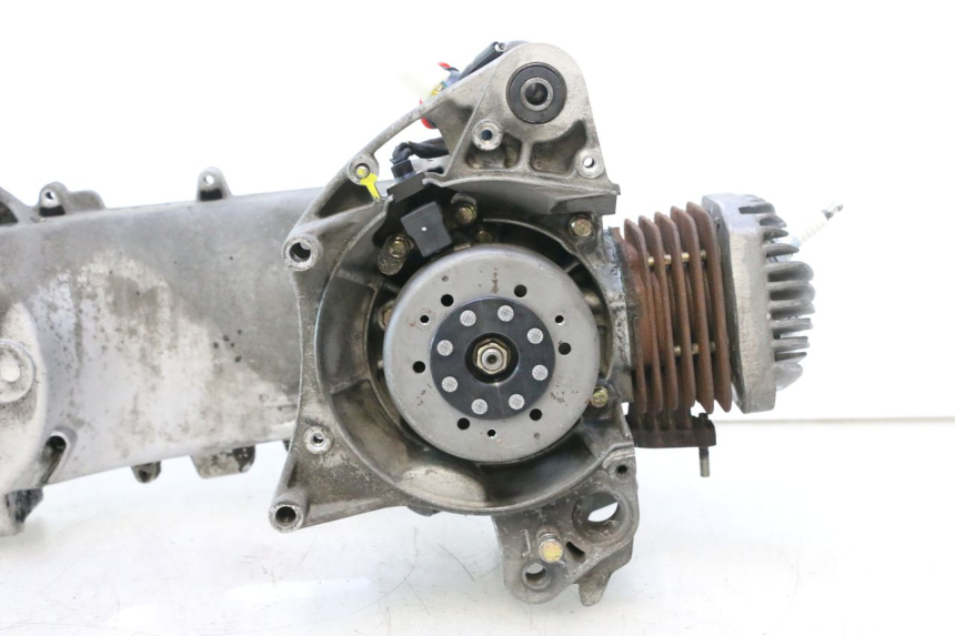 photo de MOTOR PEUGEOT CITYSTAR 2T 50 (2018 - 2021) - Alternativer Blickwinkel