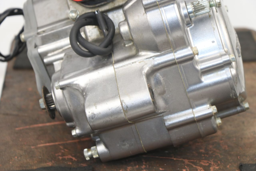 photo de MOTOR HONDA CR 125 (1995 - 1997) - Zoom auf Gebrauchszustand