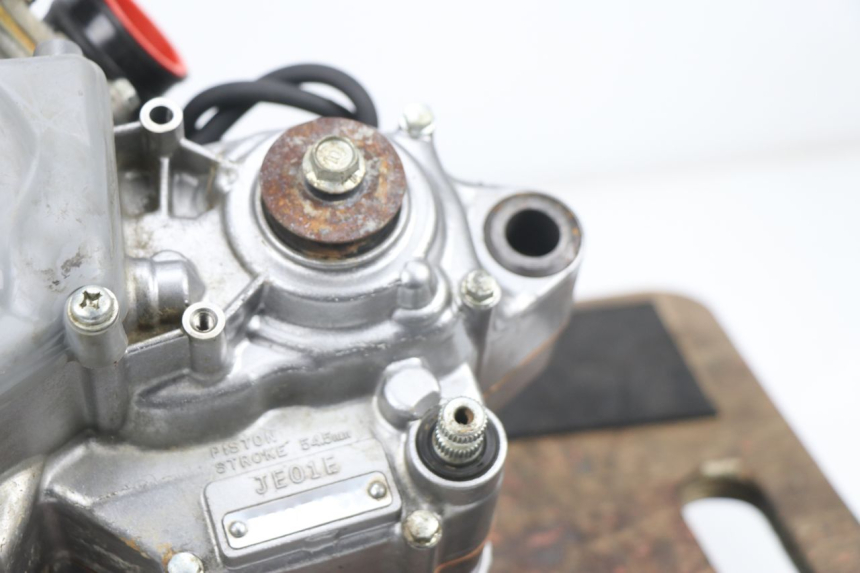 photo de MOTOR HONDA CR 125 (1995 - 1997) - Kennzeichnungen und Originalreferenzen