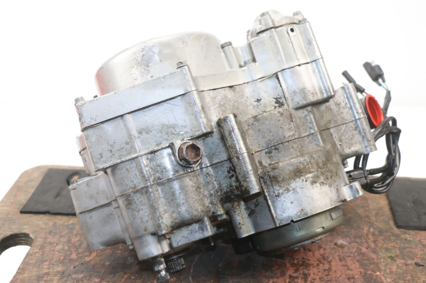 photo de MOTOR HONDA CR 85 (2003 - 2007) - Alternative Perspektive