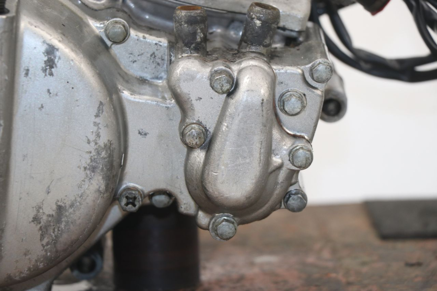 photo de MOTOR HONDA CR 85 (2003 - 2007) - Oberflächenzustand und Material