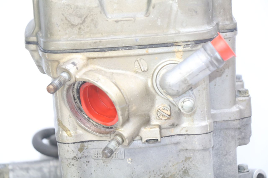photo de MOTOR HONDA CRF CR-F 450 (2005 - 2008) - Details der Befestigungspunkte