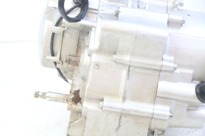 photo de MOTOR HONDA CRF CR-F 125 (2022 - 2023) - Detaillierte Sichtprüfung