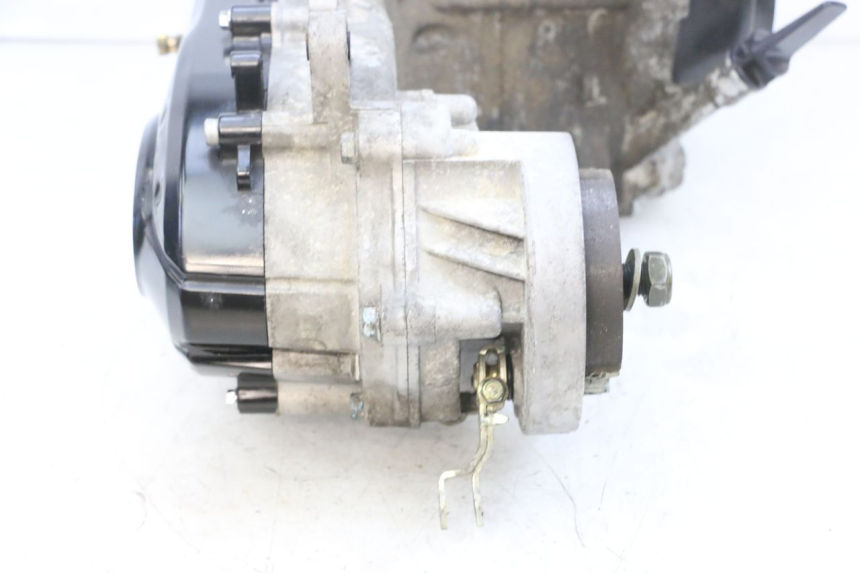 photo de MOTOR SYM CROX 4T 50 (2016 - 2023) - Oberflächenzustand und Material