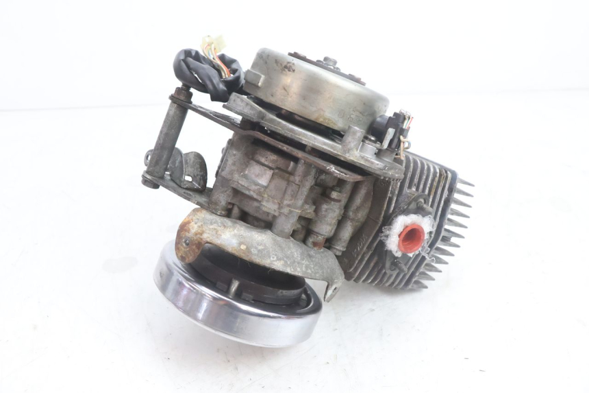 photo de MOTOR MBK DAKOTA 50 (2003 - 2008) - Oberflächenzustand und Material