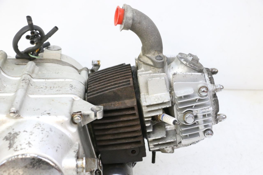 photo de MOTOR SKYTEAM DAX REPLICA 110 (2005 - 2015) - Details der Befestigungspunkte