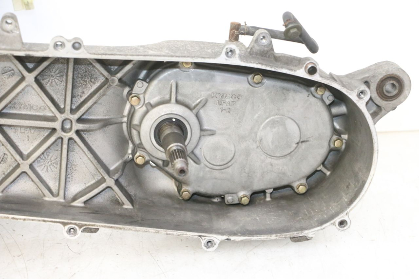 photo de MOTOR KYMCO DINK STREET 125 (2009 - 2014) - Fokus auf die Struktur