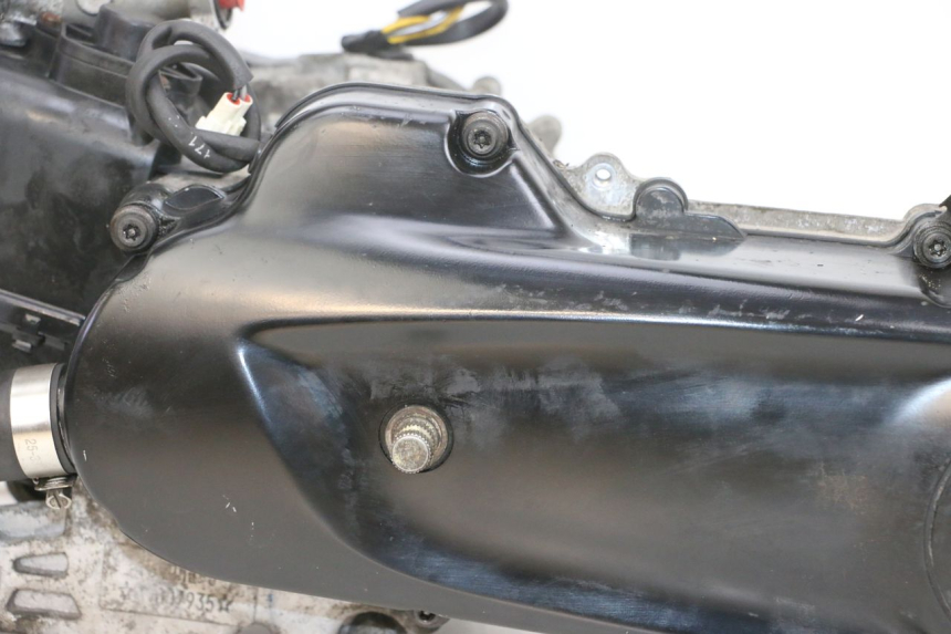 photo de MOTOR PEUGEOT DJANGO 4T 50 (2014 - 2019) - Alternativer Blickwinkel