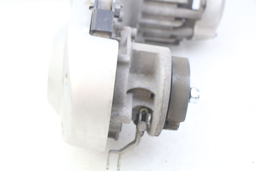 photo de MOTOR PEUGEOT E-VIVACITY 1 (2012 - 2018) - Oberflächenzustand und Material