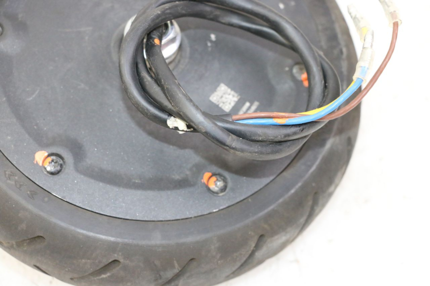 photo de MOTOR SEGWAY NINEBOT E2 1 - Oberflächenzustand und Material