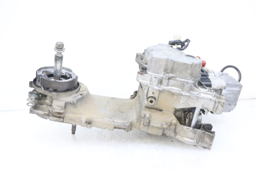 photo de MOTOR PEUGEOT ELYSEO 125 (1999 - 2004) - Detailansicht des Bauteils