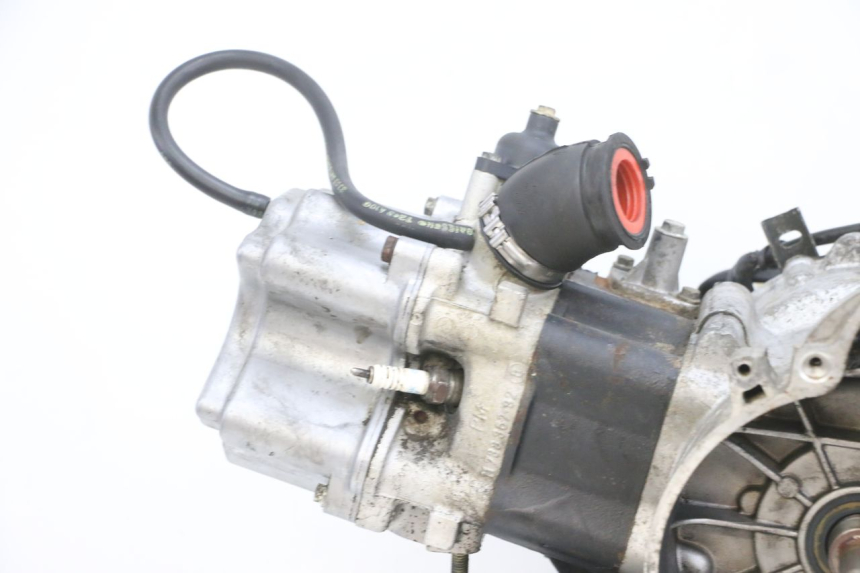 photo de MOTOR PEUGEOT ELYSEO 125 (1999 - 2004) - Fokus auf die Struktur