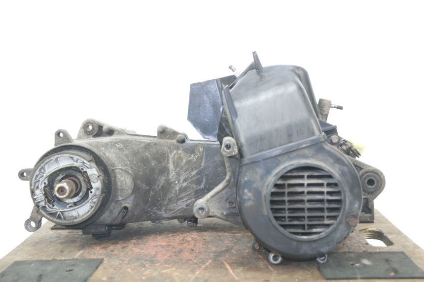 photo de MOTOR PEUGEOT ELYSEO 50 (1998 - 2001) - Detailansicht des Bauteils