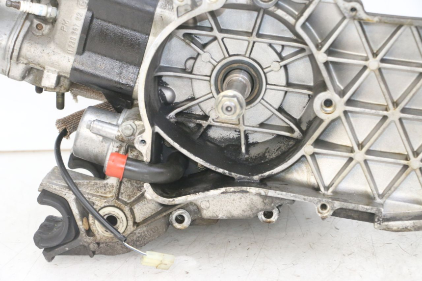 photo de MOTOR PEUGEOT ELYSTAR 125 (2002 - 2007) - Kennzeichnungen und Originalreferenzen