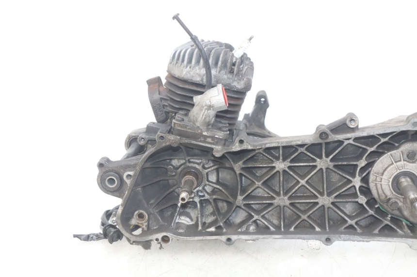photo de MOTOR PEUGEOT ELYSTAR 50 (2002 - 2014) - Detaillierte Sichtprüfung