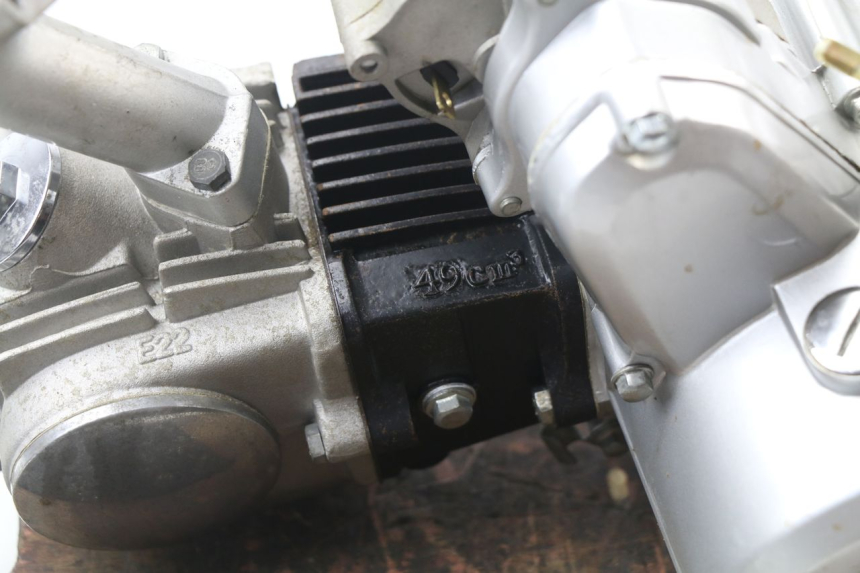 photo de MOTOR CHINESE QUAD ENFANT ATV PUMA 50 - Zoom auf Gebrauchszustand