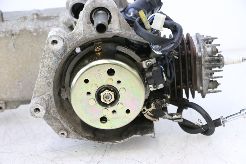 photo de MOTOR KEEWAY F-ACT NAKED 50 (2009 - 2014) - Kennzeichnungen und Originalreferenzen