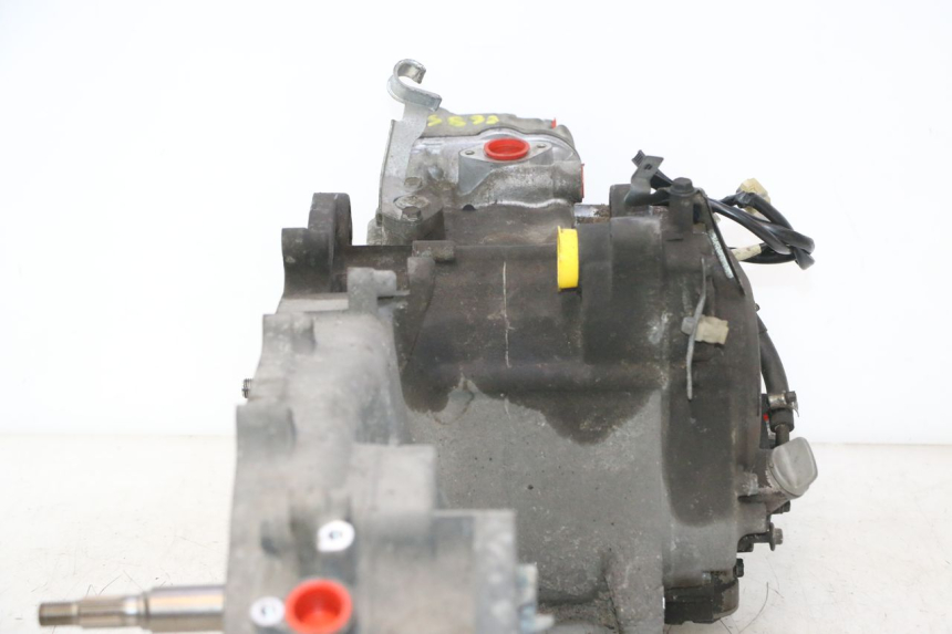 photo de MOTOR HONDA FES PANTHEON 125 (2003 - 2007) - Zoom auf Komponenten