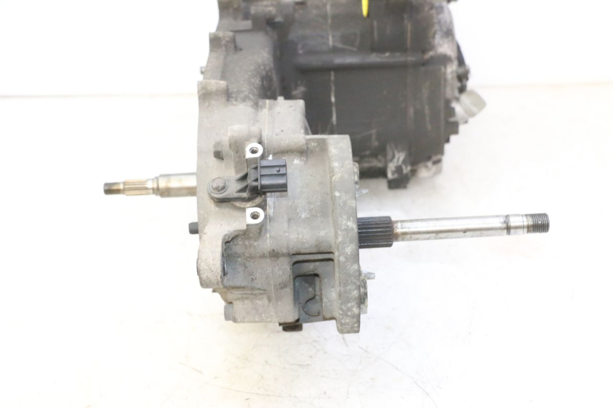 photo de MOTOR HONDA FES S-WING SWING ABS 125 (2007 - 2015) - Charakteristische Merkmale