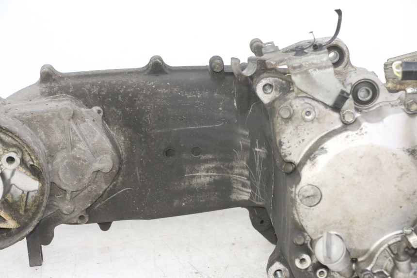 photo de MOTOR HONDA FES S-WING SWING ABS 125 (2007 - 2015) - Zoom auf Komponenten