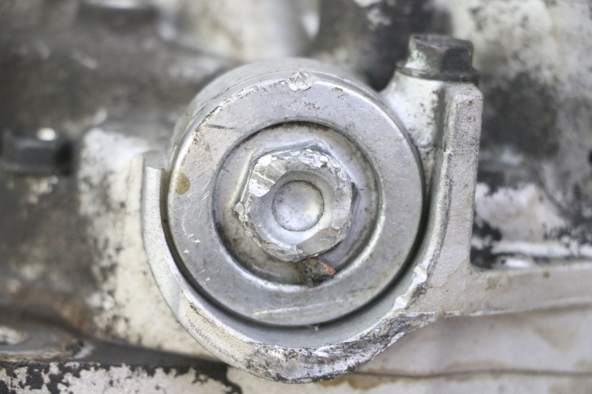 photo de MOTOR HONDA FES S-WING SWING ABS 125 (2007 - 2015) - Details der Befestigungspunkte