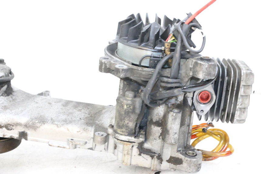 photo de MOTOR PIAGGIO FLY 2T 50 (2004 - 2017) - Zoom auf Gebrauchszustand