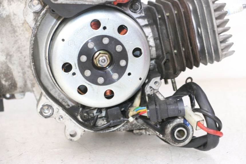 photo de MOTOR PIAGGIO FLY 2T 50 (2004 - 2017) - Weitere Ansicht des Artikels